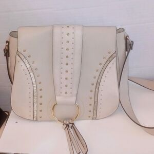 Elegant Cream Shoulder Bag with Gold Accents